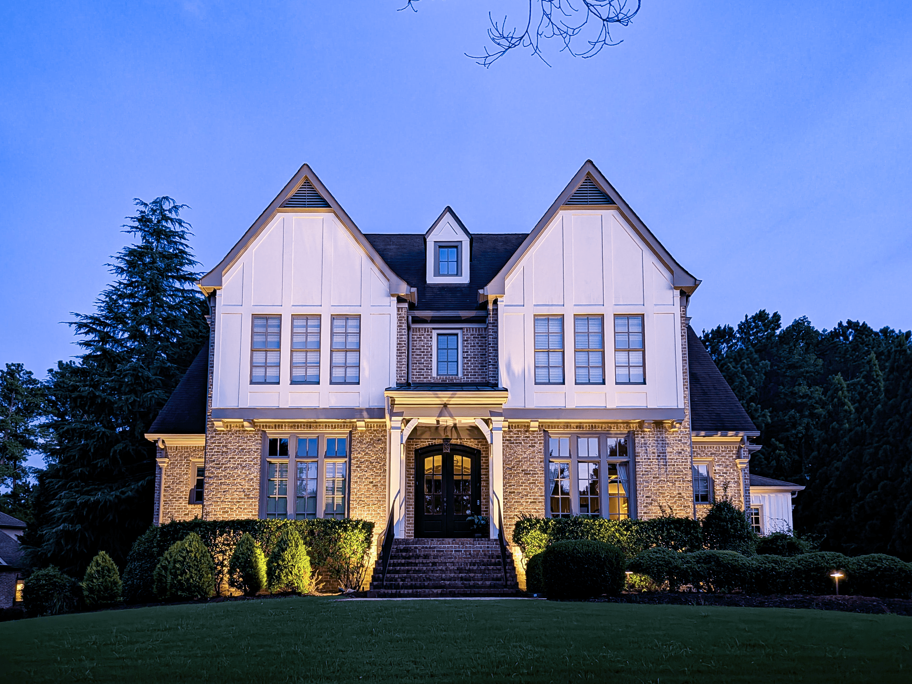 Newhaven property, architectural lighting detail at dusk